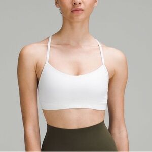 LULULEMON NWT Flow y bra nulu